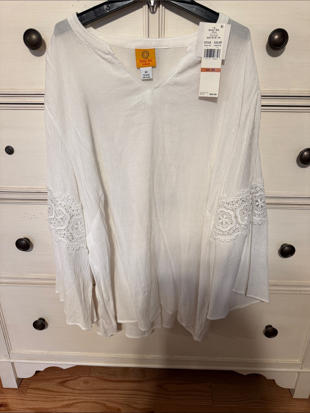 Ruby Rd. White V-Neck Peasant Blouse with Lace Sleeve Detail